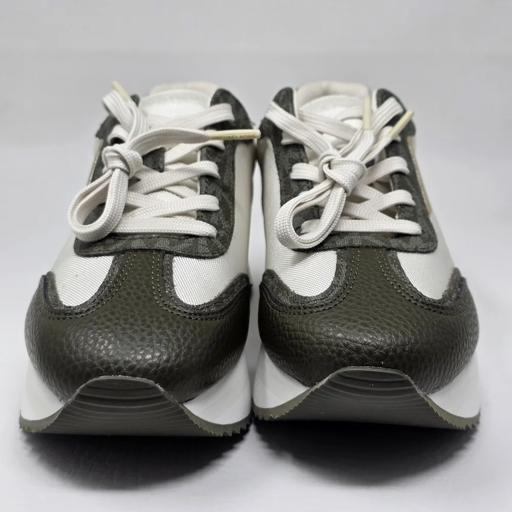 Michael Kors Women's Trainer Lace Up Sneakers Green White Size 9M New - Picture 8 of 11